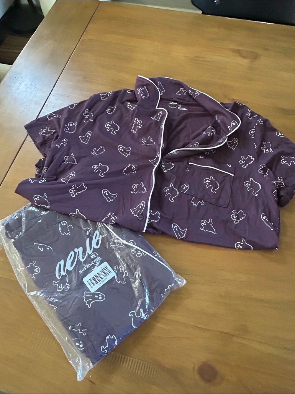 NWT Aerie Real Soft Purple Ghost Print Pajama Top and Pants with White Piping